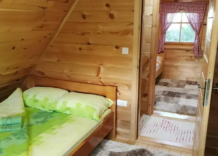 Nyaraló Brvnara Tara *